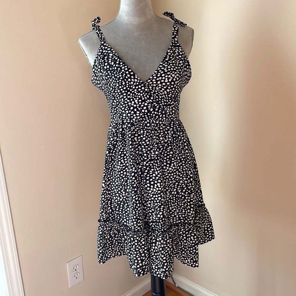 Black and white convertible dress